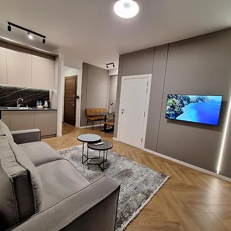 Executive Suites By Modern Living Skopje Exterior photo