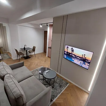 Executive Suites By Modern Living Skopje Exterior photo