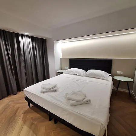 Executive Suites By Modern Living Skopje Exterior photo