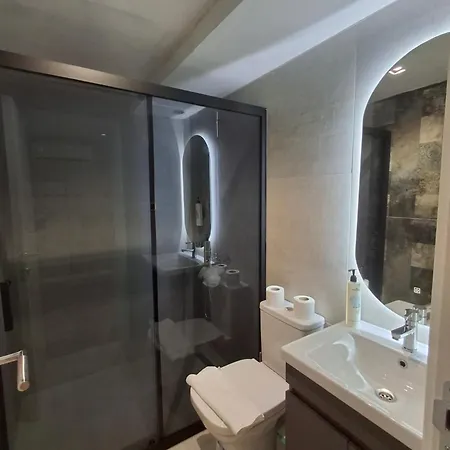 Executive Suites By Modern Living Skopje Exterior photo