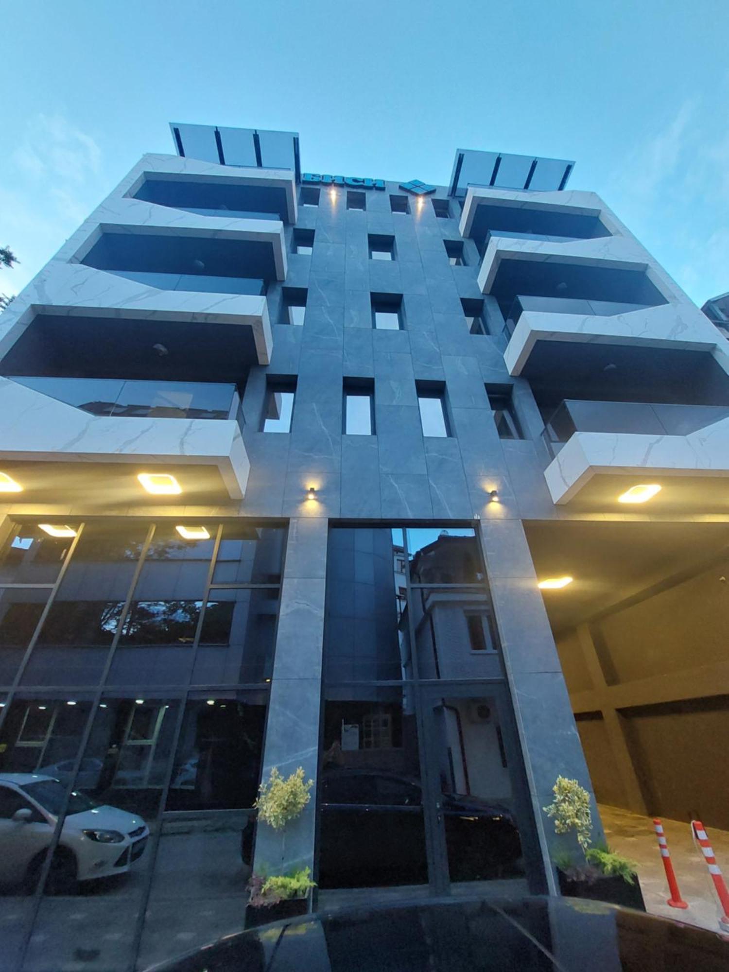 Executive By Modern Living *