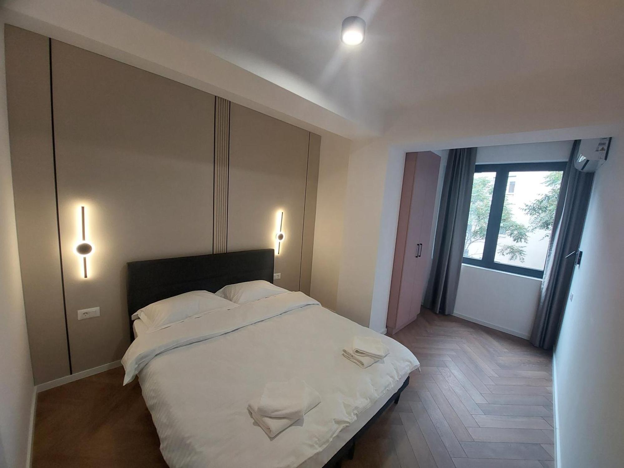 Executive By Modern Living