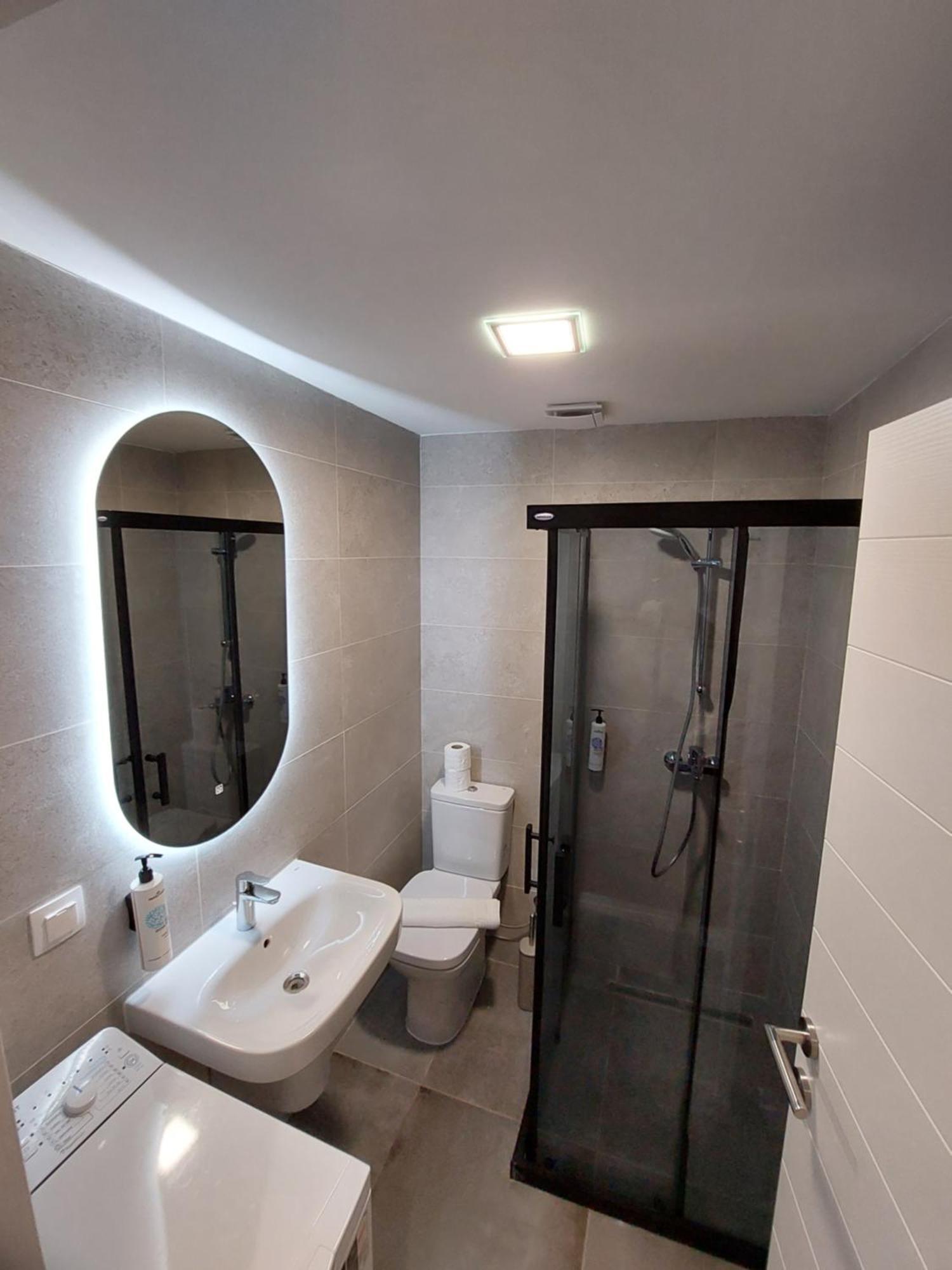 Apartment Executive By Modern Living *