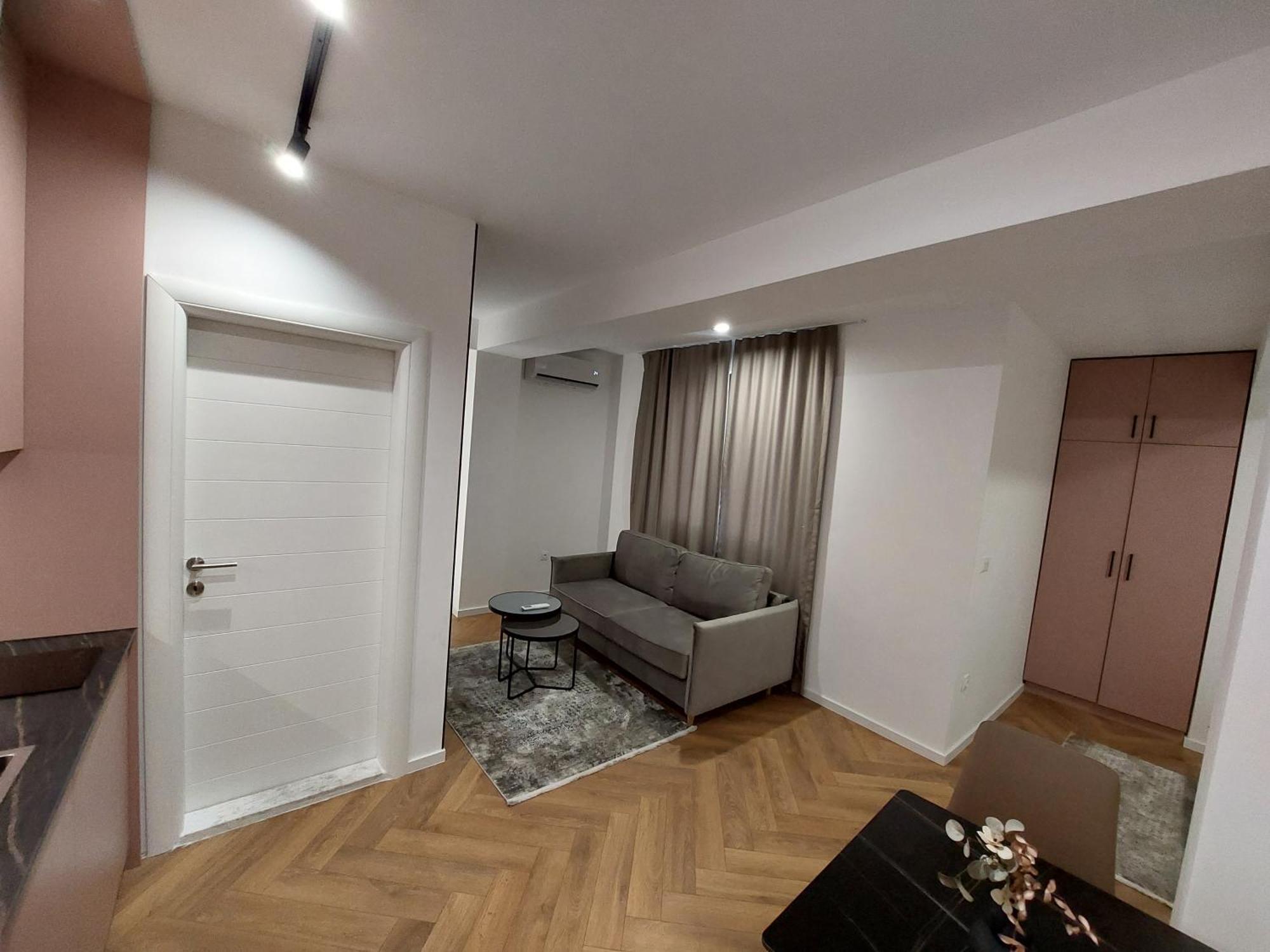 Executive By Modern Living *