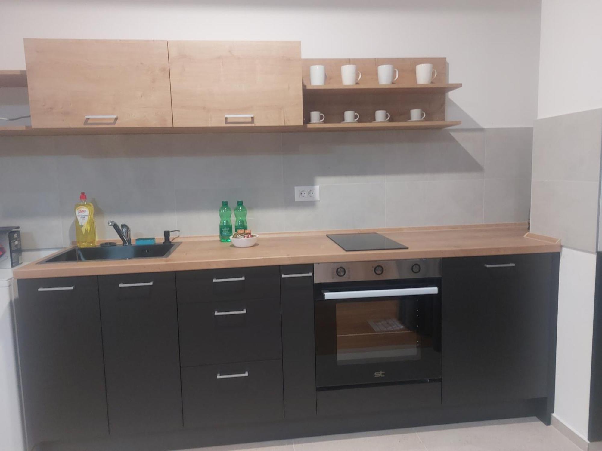 Executive By Modern Living